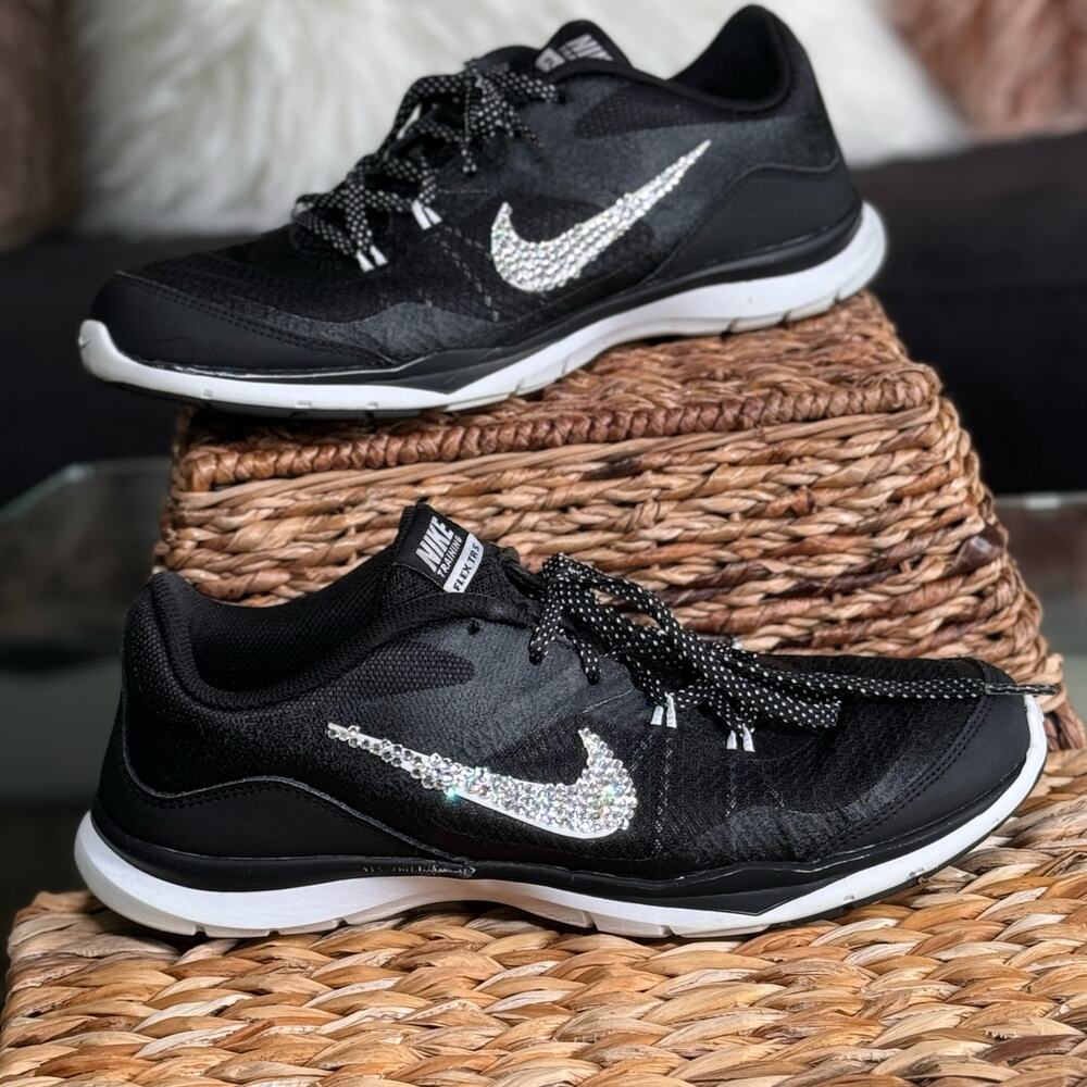 Woman Nike Flex TR 5 Training Sneakers with swarovski Crystal rhinestones sz 9
